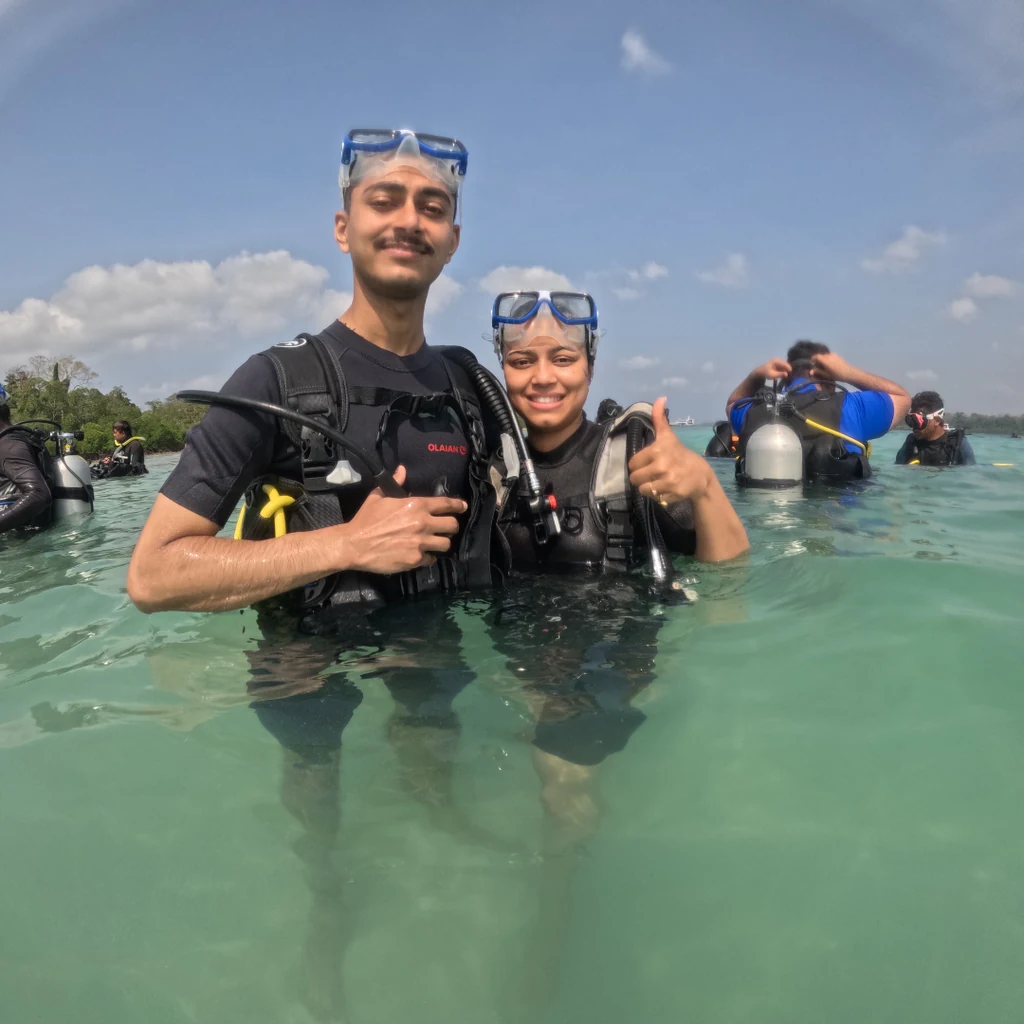 Divers in full scuba gear before boat scuba diving in Havelock
